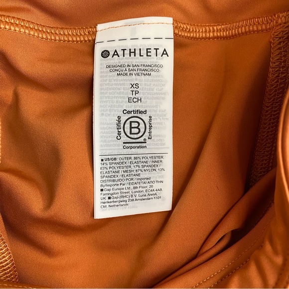 Athleta Mile Marker 2-in-1 Short - Picture 3 of 8